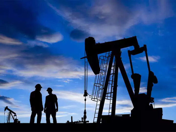 عراق تولید نفتش را به ۴.۵ میلیون بشکه در روز می‌رساند